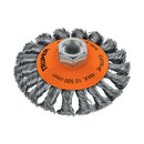 Carda tipo cónico Truper de 4" alambre trenzado eje 5/8"-11